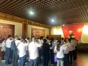 湖南某商业银行赴湖南醴陵李立三故居现场开展红色教育培训